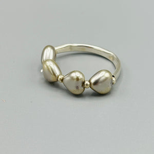 Ella Ring in Pearly Hearts